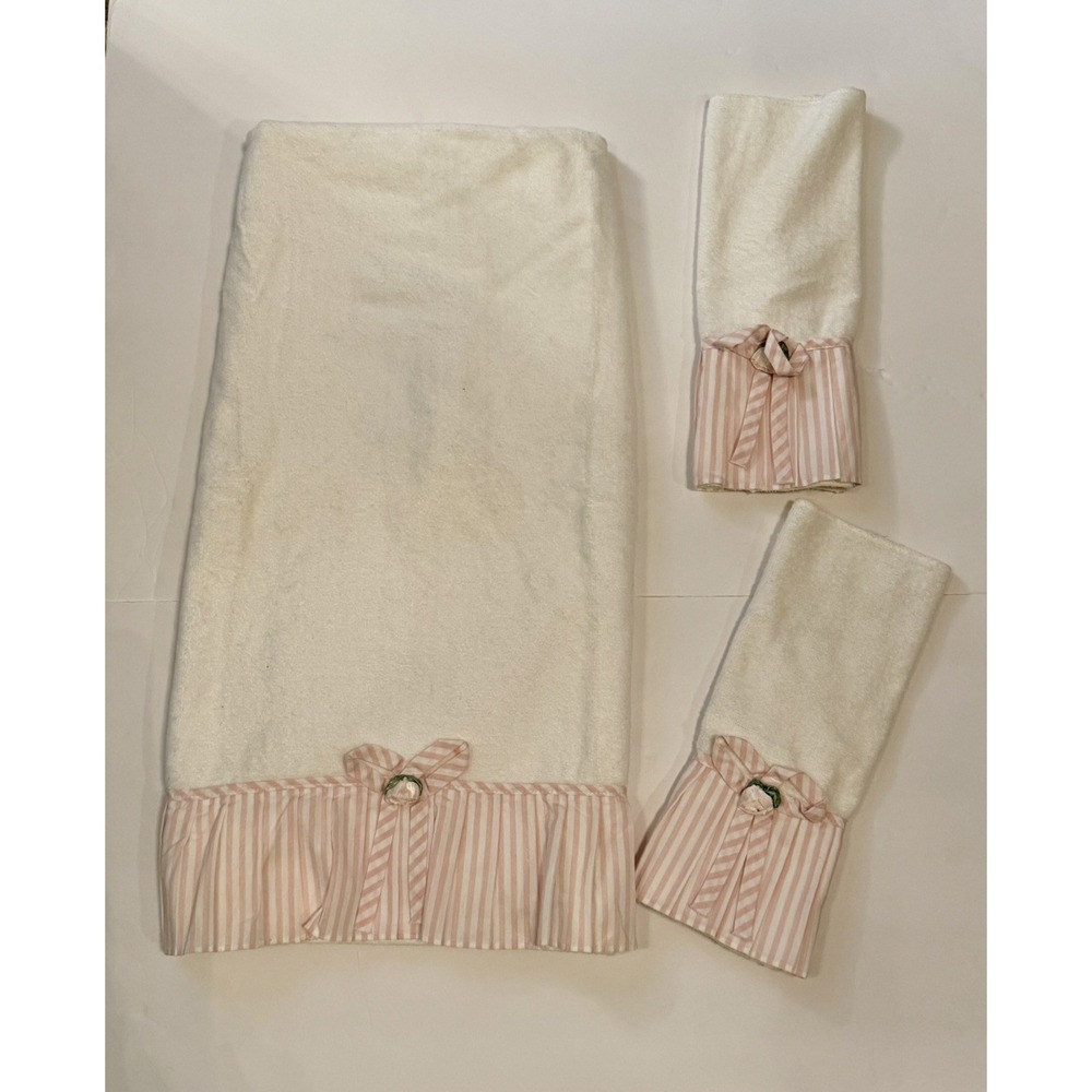Vintage AVANTI Rosebud  pink white striped ruffled bath towel plus 2 wash cloths
